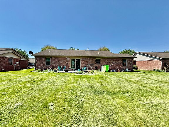 5th image of 96 N Deer Cliff Dr