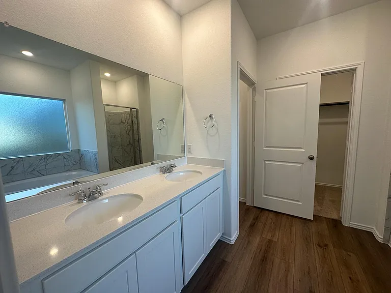 1018 Ascari Ct — Photo 21