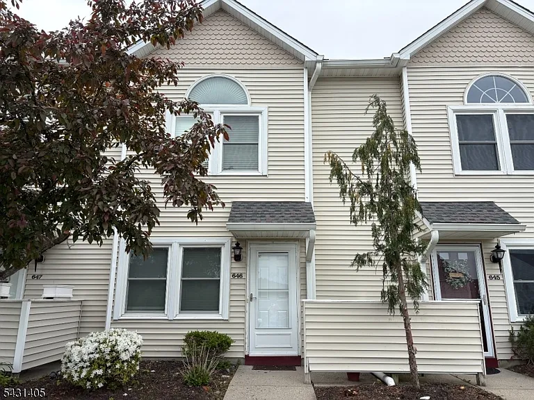 646 Faulkner Dr — Photo 15
