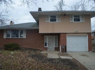 5350 Hedgewood Rd, Columbus, OH 43229