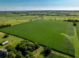 15 Doty Rd, Pecatonica, IL 61063