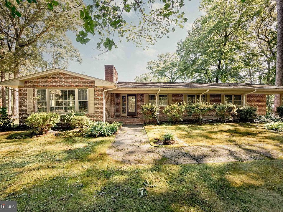 1st image of 8473 N Prong Ln