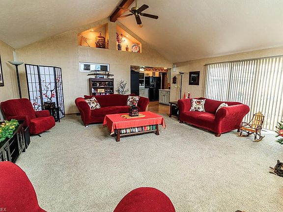 5th image of 20367 Westwood Park Blvd