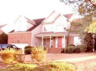 103 Boltstone Ct, Cary, NC 27513