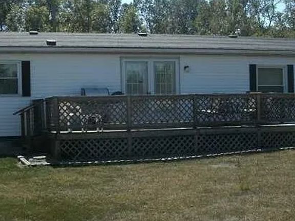 3rd image of 12698 E 136th St