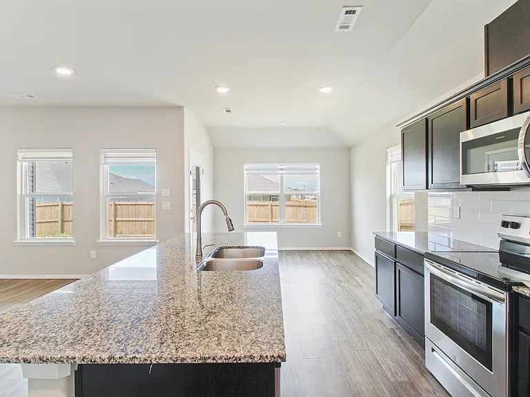 3700 S 1st Pl — Photo 15