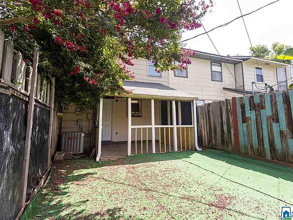 4th image of 2515 Hampstead Dr