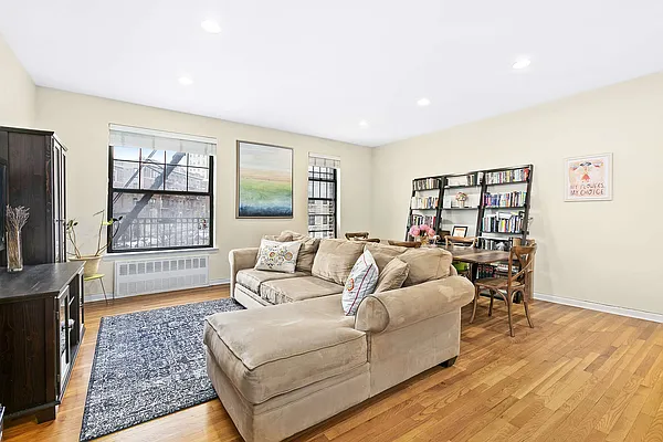 Sold by Compass | media 1