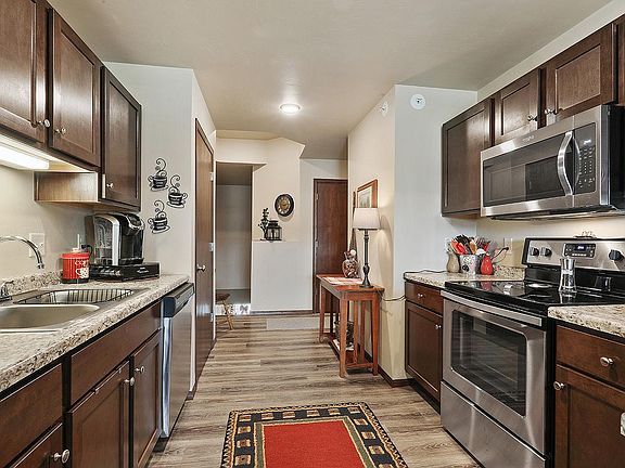 4th image of 3042 Quarry Park Dr APT 2
