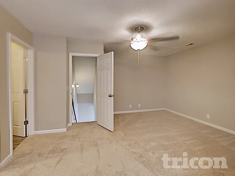 5020 Boyd Dr — Photo 7