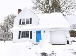 183 Village Ln, Rochester, NY 14610