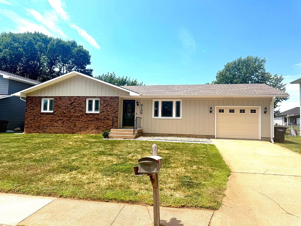 1st image of 3135 Wendell Dr