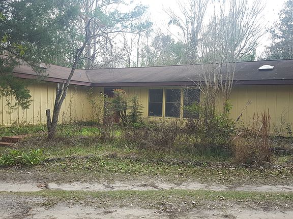 5th image of 18313 NW 32nd Ave