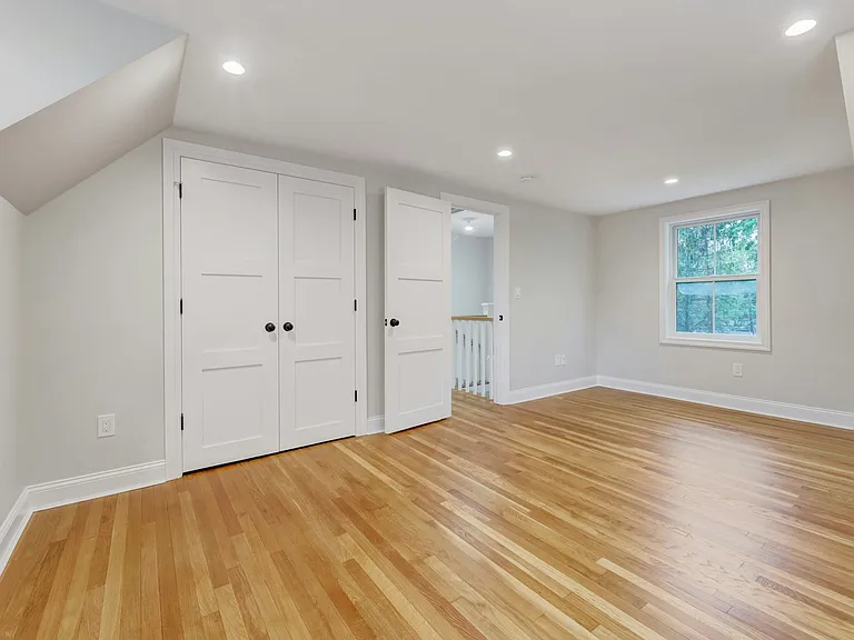 134 Johnson Ave — Photo 25