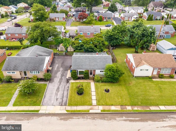 2240 Theresa Ave, Morton, PA 19070