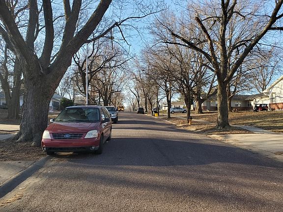 5th image of 8340 Grandview Ln #8342