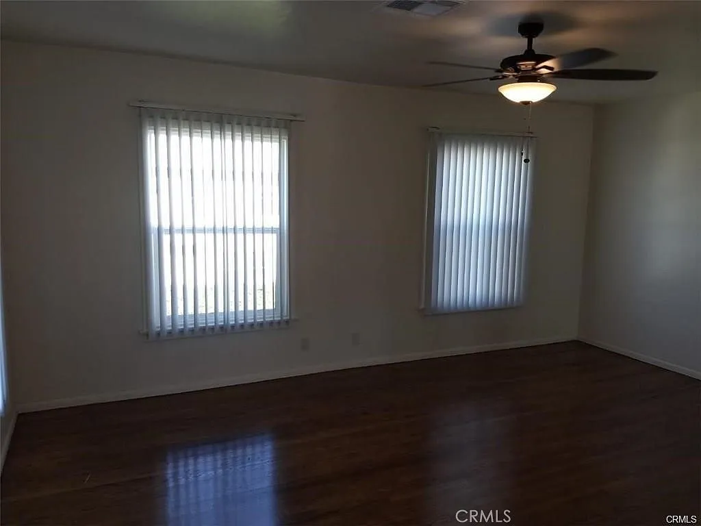 2 bed, 900 sqft, $2,395 — Photo 4