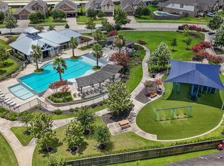 7310 Water Glen Ln, Manvel, TX 77578