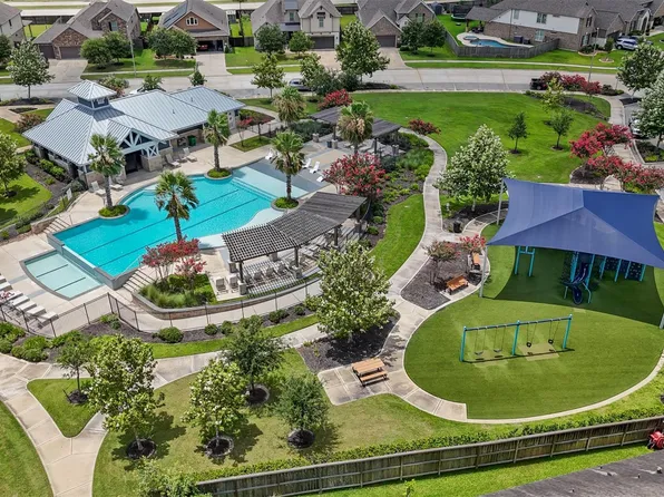 7310 Water Glen Ln, Manvel, TX 77578