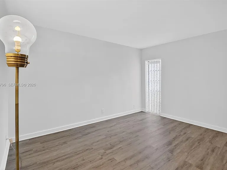9703 N New River Canal Rd #103 — Photo 13