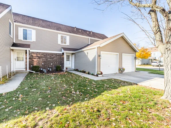 7726 Bolton Way, Hanover Park, IL 60133