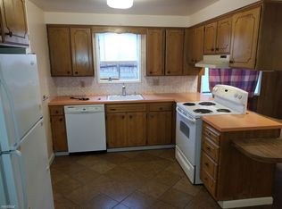 210 S 40th Ave, Yakima, WA 98908