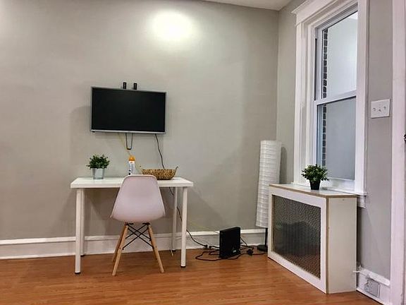 5th image of 5511 Torresdale Ave