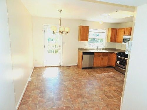 4th image of 1723 Vonnies View Ct