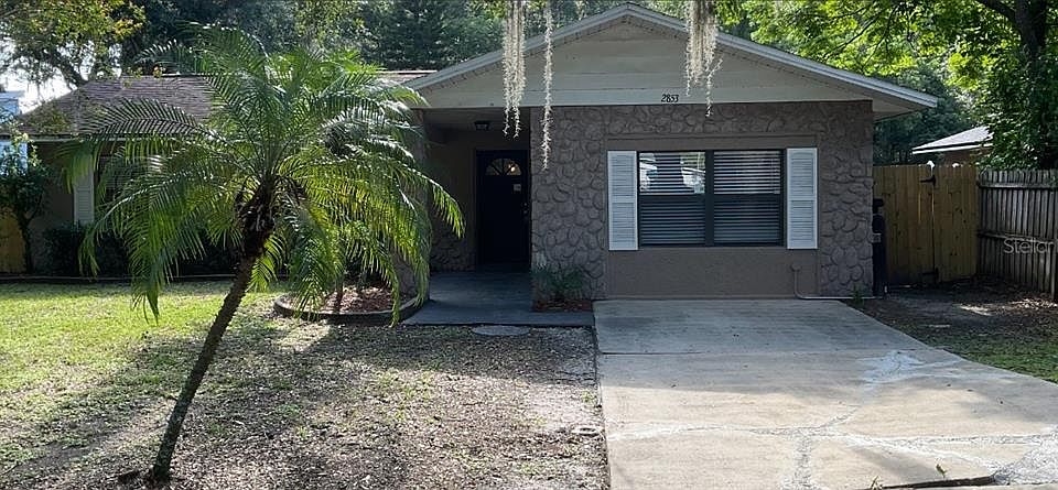 1st image of 2853 Magnolia Ave