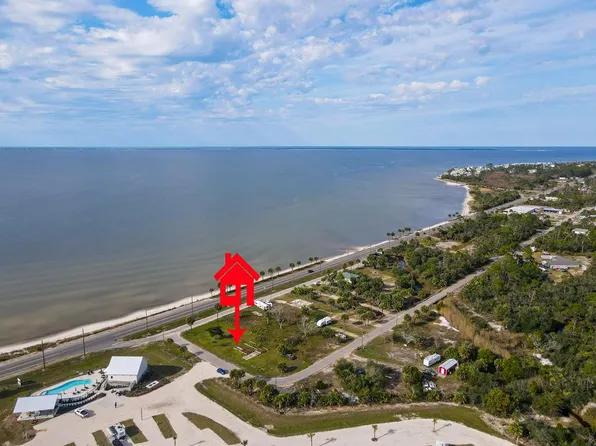 2411 Victoria Ave, Port Saint Joe, FL 32456