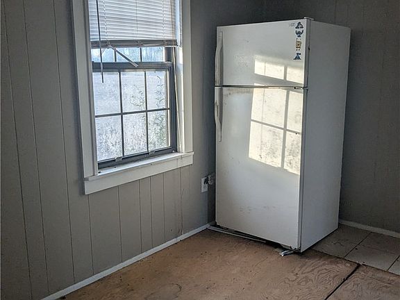 4th image of 6434 Crews Community Rd