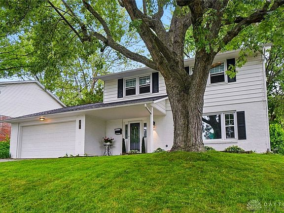 3rd image of 361 Bowman Dr