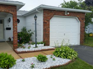 11 Lowell Ct, Brick, NJ 08724