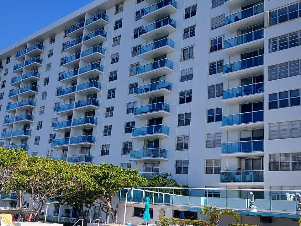 1st image of 2841 NE 163rd St APT 1004