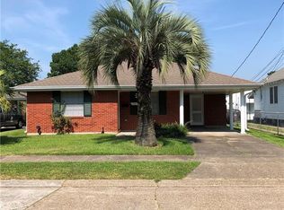 197 Metairie Ct, Metairie, LA 70001