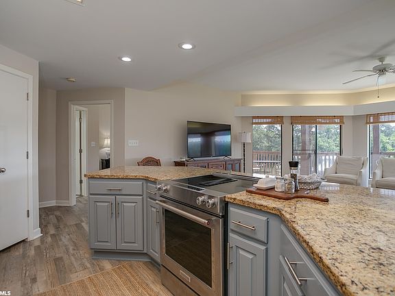 5th image of 4170 Spinnaker Dr APT 1034B