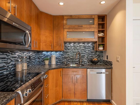 5th image of 2909 Keats St APT 3