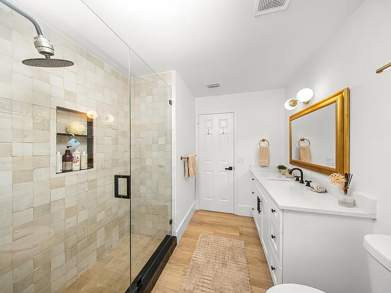 13471 Barberry Dr — Photo 15