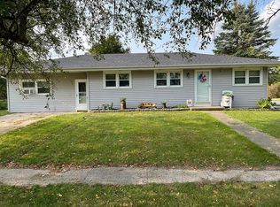 105 2nd St, Pilot Mound, IA 50223