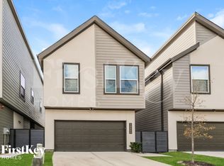 18338 W Centro Cir, Shenandoah, TX 77385