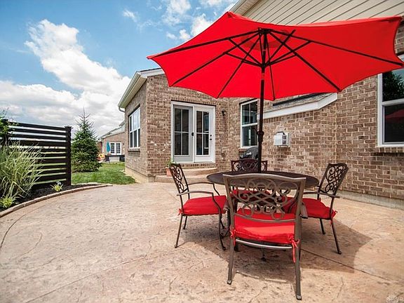 5th image of 9661 Linden Brook Dr