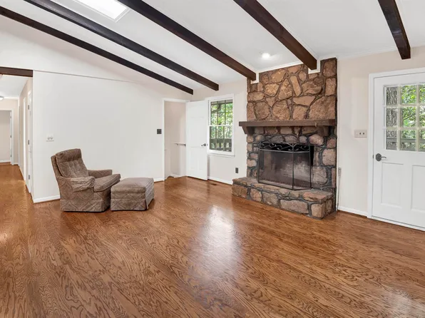 5046 Wagon Trce, Birmingham, AL 35242