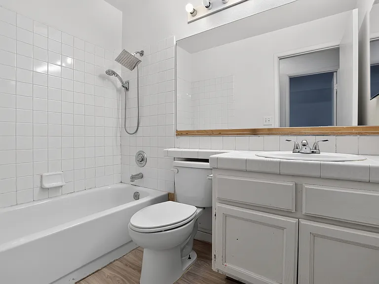 5413 Harmony St — Photo 10