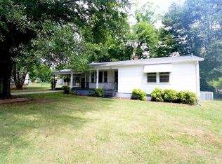 2824 13th Ave SW, Hickory, NC 28602