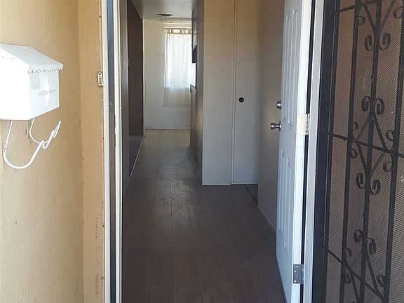 2nd image of 3213 Louraine Cir