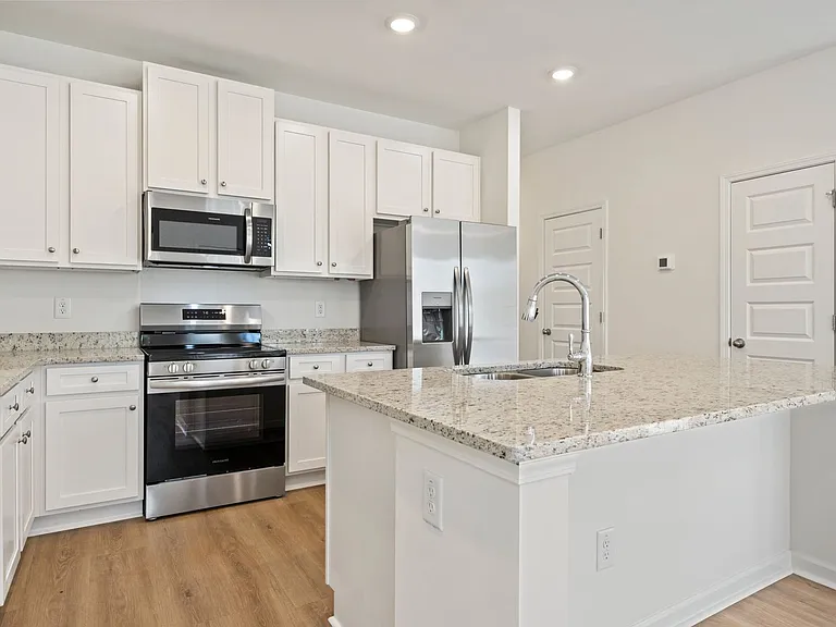 212 Wiltshire Mill Dr — Photo 8