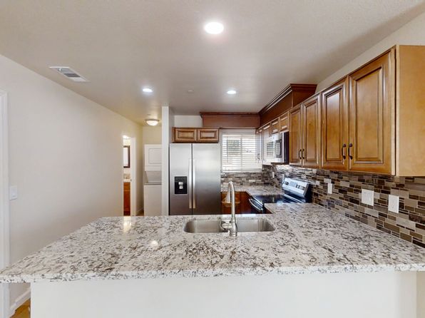 7236 N College Ave #104