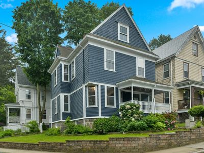 69 Dracut St, Dorchester, MA, 02124