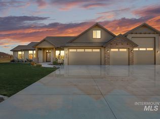 8537 Quail Hollow Dr, Middleton, ID 83644
