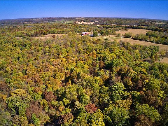 3rd image of 19904 Rattlesnake Rd